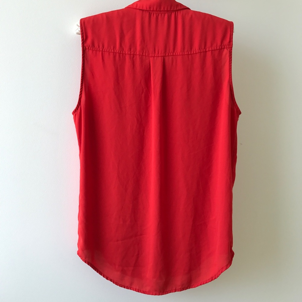Anthro Zoa New York Top - Picture 2 of 3